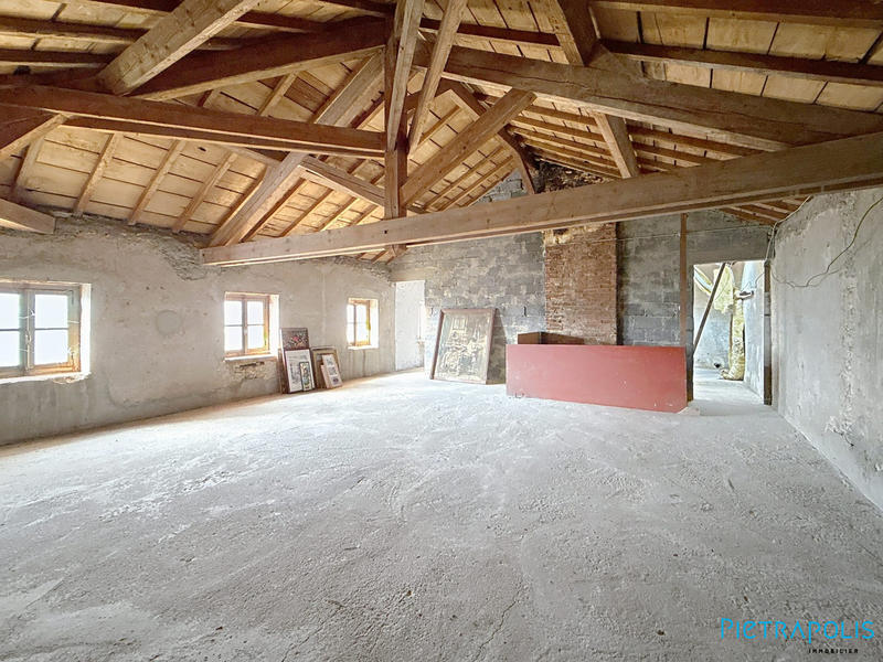 Maison - 151 m² - 6 pièces