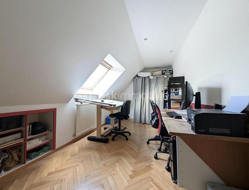 Maison - 138 m² - 7 pièces