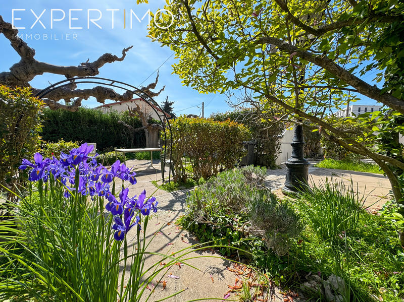 Maison - 161 m² - 7 pièces