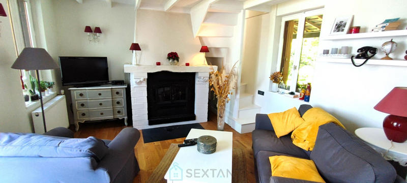 Maison - 147 m² - 8 pièces