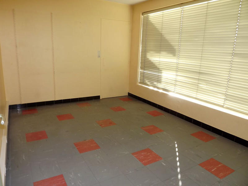 Local commercial - 820 m²