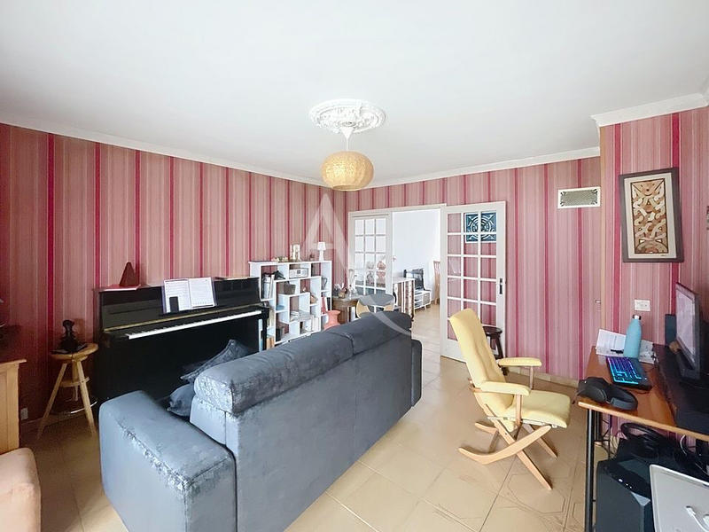 Maison - 88 m² - 3 pièces