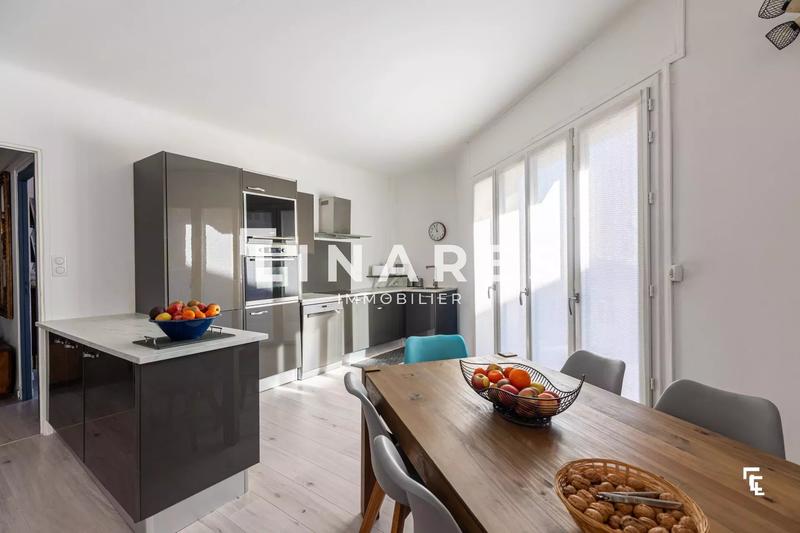 Appartement - 87 m² - 3 pièces