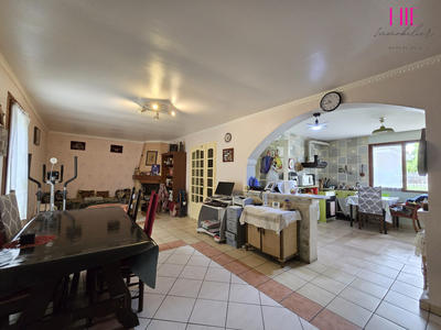 Maison contemporaine - 125 m² - 7 pièces