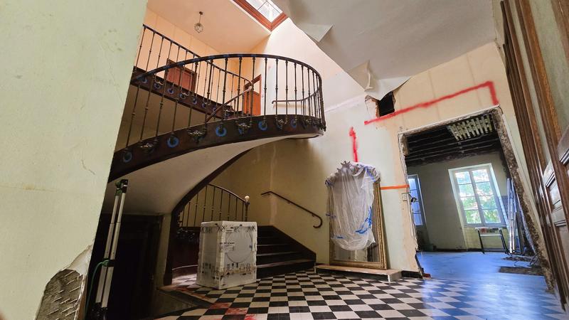 Maison - 333 m² - 6 pièces