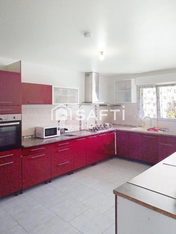 Maison - 171 m² - 6 pièces