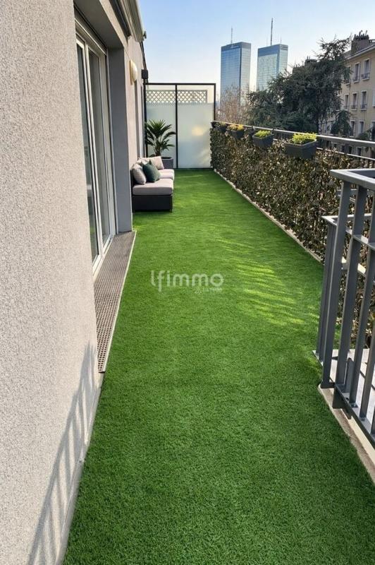 Appartement - 96 m² - 5 pièces