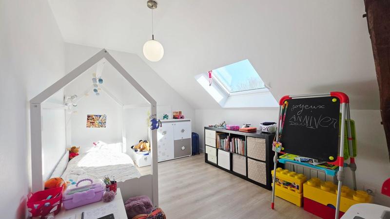 Maison - 173 m² - 7 pièces