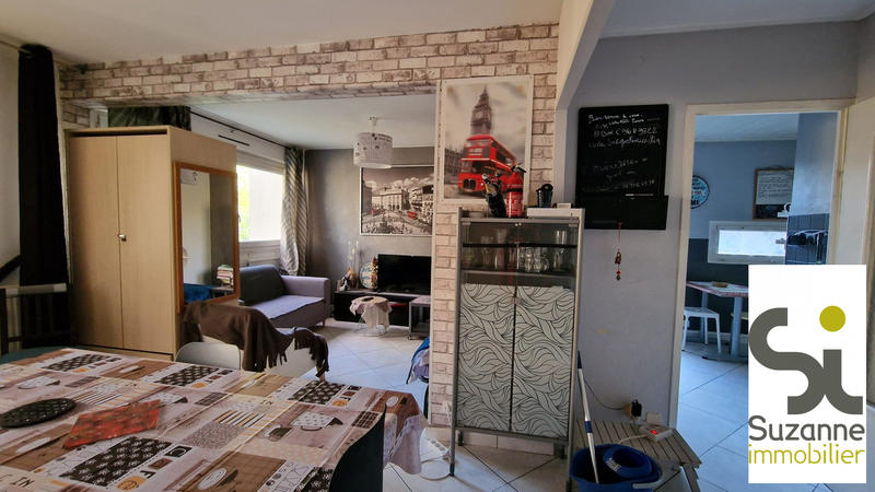 Appartement - 93 m² - 5 pièces