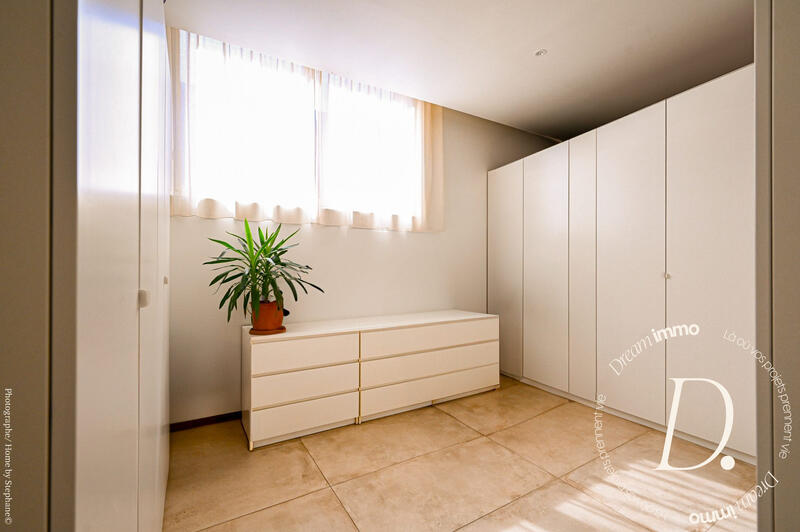 Appartement - 166 m² - 5 pièces