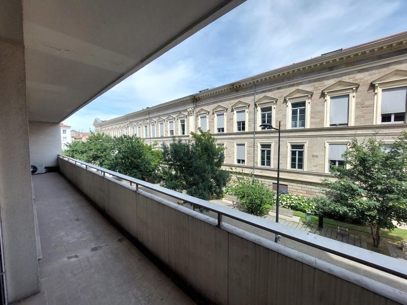 Appartement - 69 m² - 2 pièces