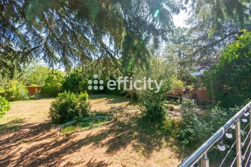 Maison - 182 m² - 8 pièces