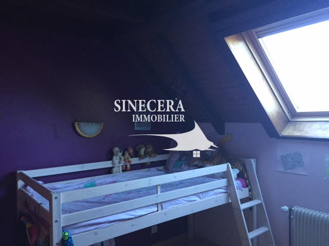 Maison - 450 m² - 20 pièces