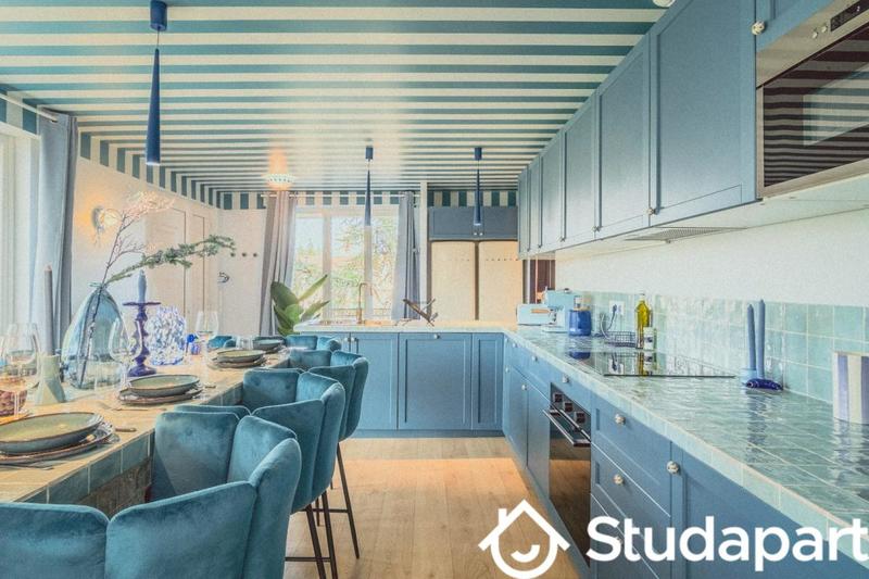 Chambre - 17 m² - 1 pièce