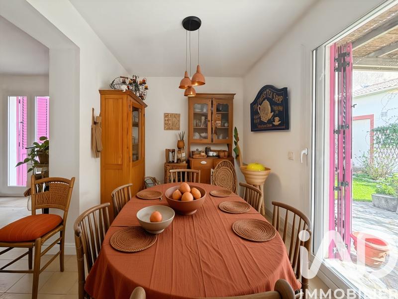 Maison - 149 m² - 8 pièces