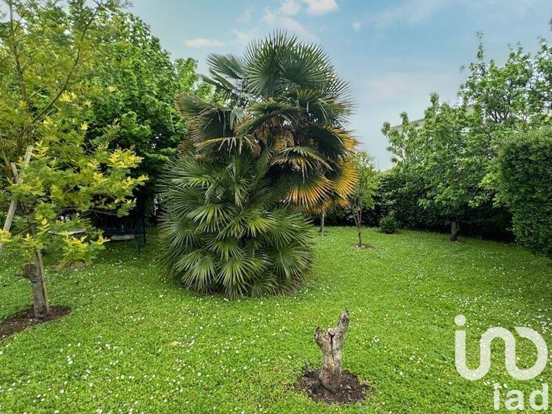 Maison - 126 m² - 8 pièces