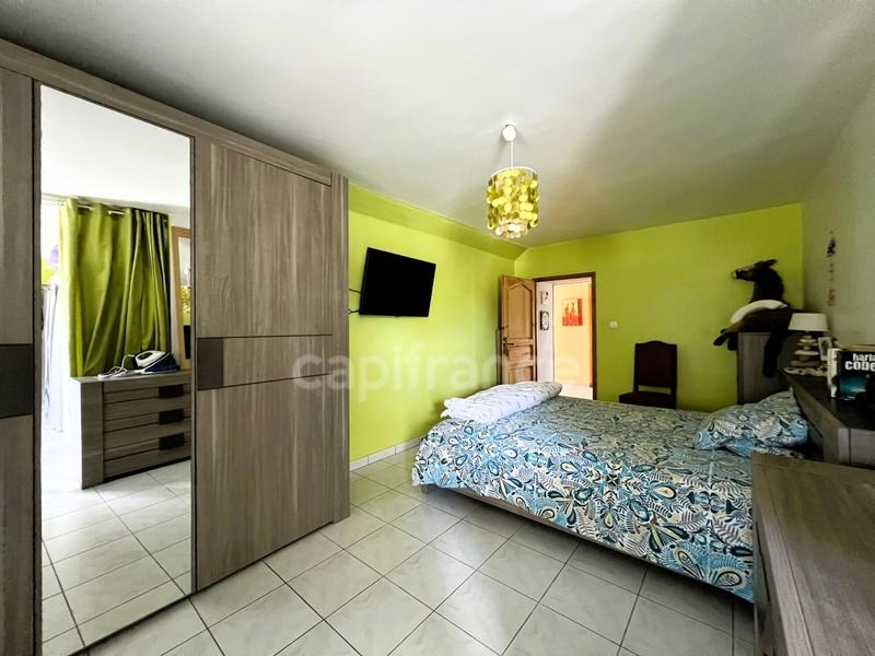 Maison - 137 m² - 4 pièces