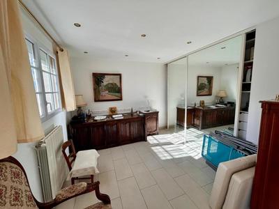 Maison - 158 m² - 5 pièces