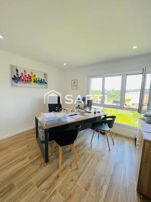 Bureau - 62 m²