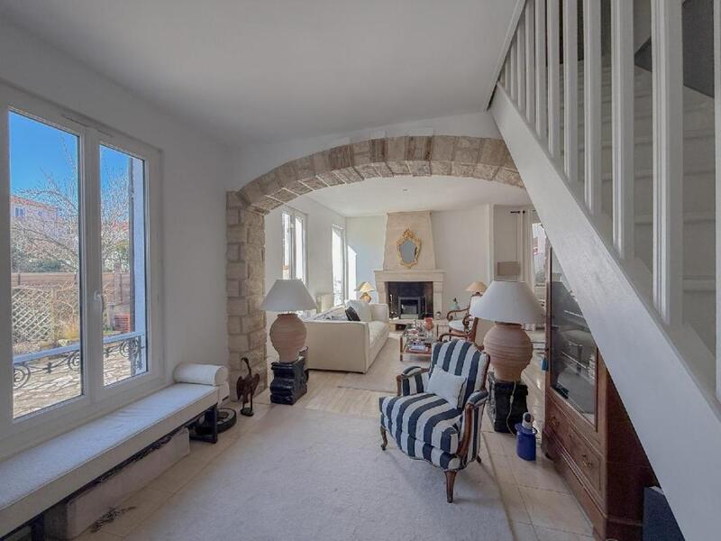 Maison - 97 m² - 5 pièces