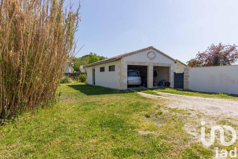 Maison - 200 m² - 7 pièces