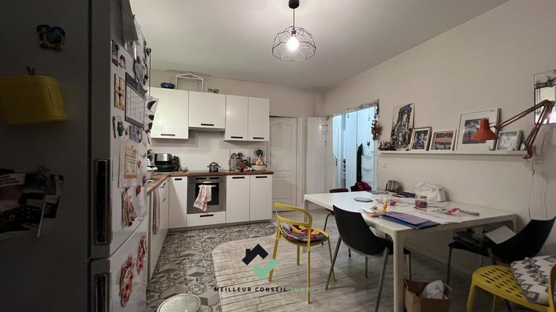 Appartement - 75 m² - 4 pièces