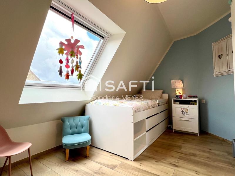 Maison - 190 m² - 8 pièces