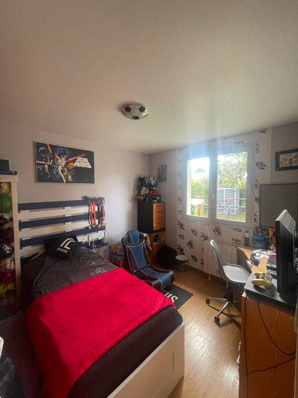 Maison - 93 m² - 4 pièces