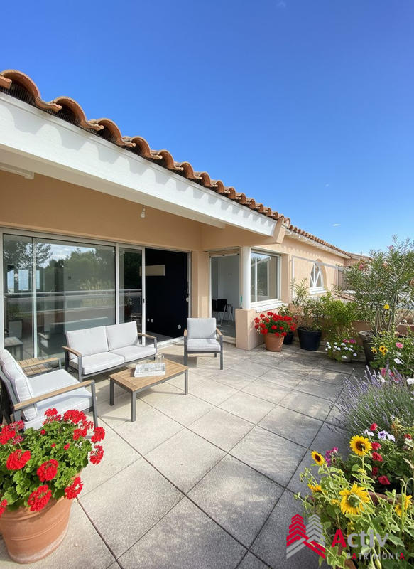 Appartement - 120 m² - 6 pièces