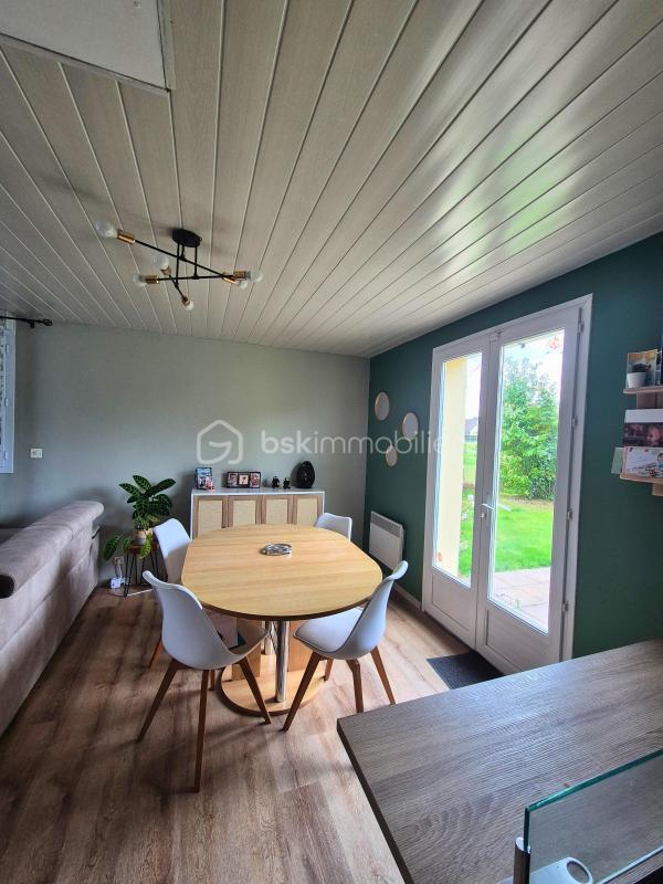 Maison traditionnelle - 85 m² - 5 pièces