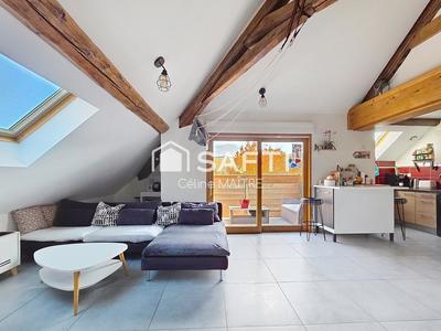 Duplex - 77 m² - 4 pièces