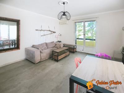 Appartement - 97 m² - 4 pièces