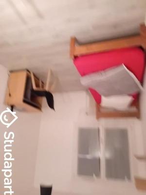 Chambre - 11 m² - 1 pièce