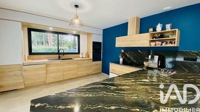 Maison - 178 m² - 6 pièces