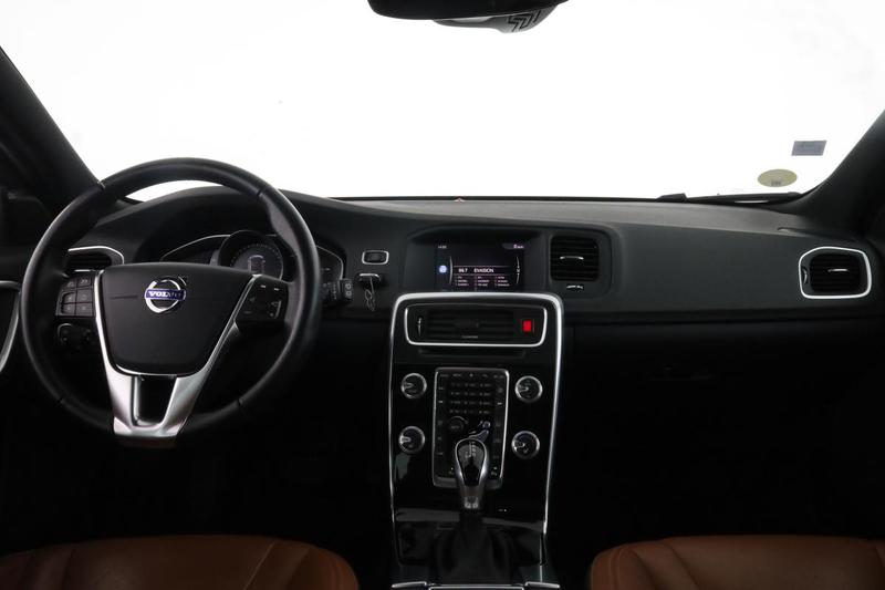 Volvo V60 2.0 D4 Oversta Edition Geartronic 8 190 ch