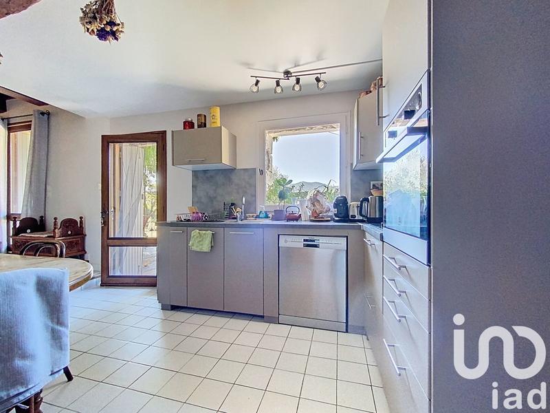 Maison - 191 m² - 7 pièces