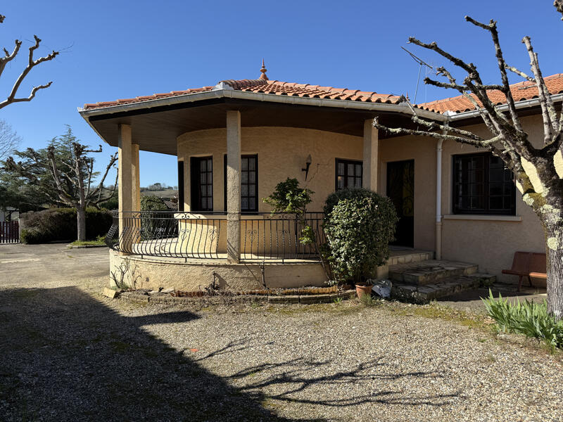 Maison de village - 133 m² - 6 pièces