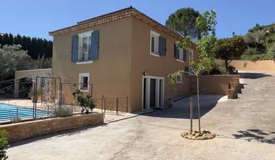 Villa - 270 m² - 7 pièces