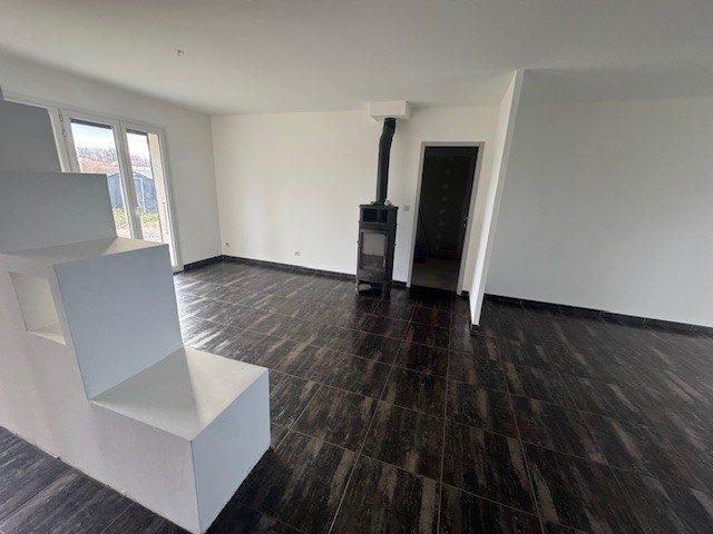 Maison - 102 m² - 4 pièces