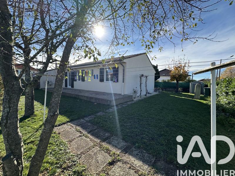 Maison - 88 m² - 4 pièces