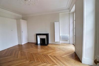 Appartement - 97 m² - 5 pièces