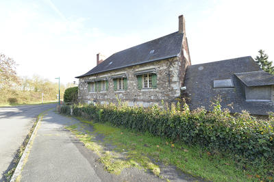 Maison - 286 m² - 8 pièces