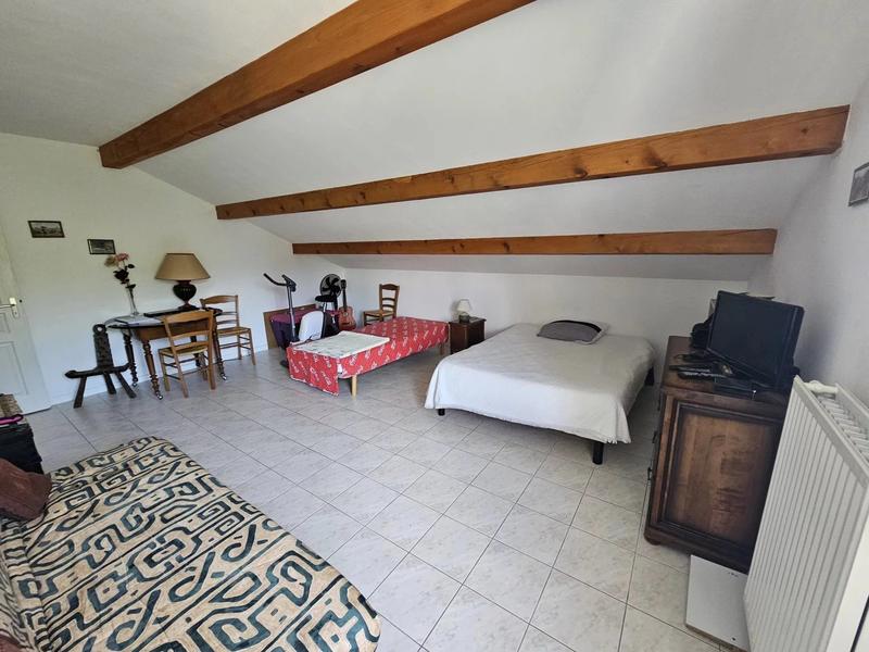 Appartement - 115 m² - 5 pièces