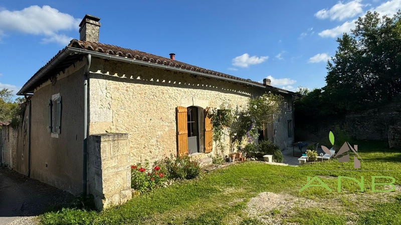 Maison ancienne - 180 m² - 7 pièces