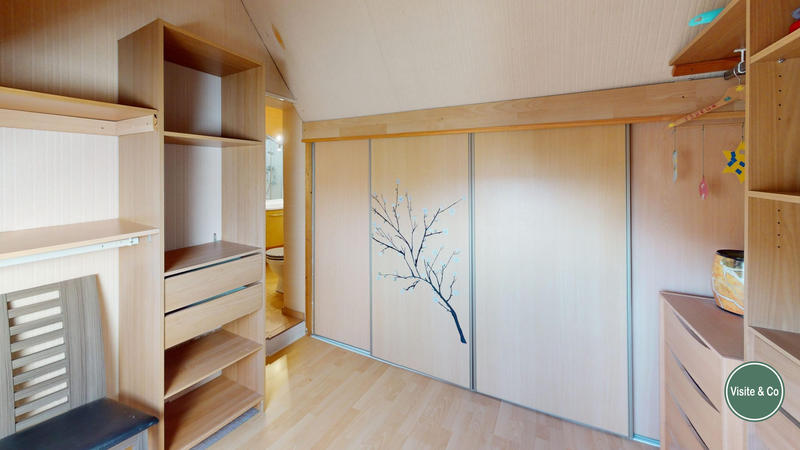 Maison traditionnelle - 91 m² - 4 pièces