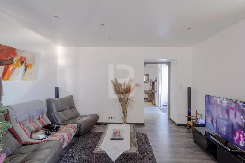 Mas - 220 m² - 6 pièces