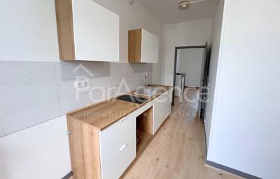 Maison - 77 m² - 3 pièces