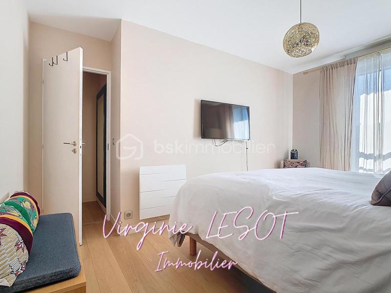 Appartement - 85 m² - 4 pièces