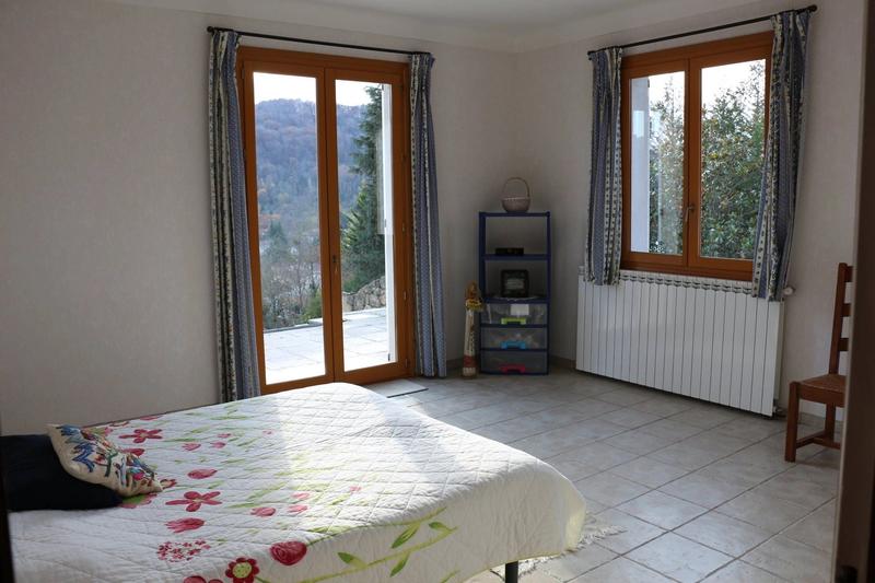 Maison - 400 m² - 13 pièces