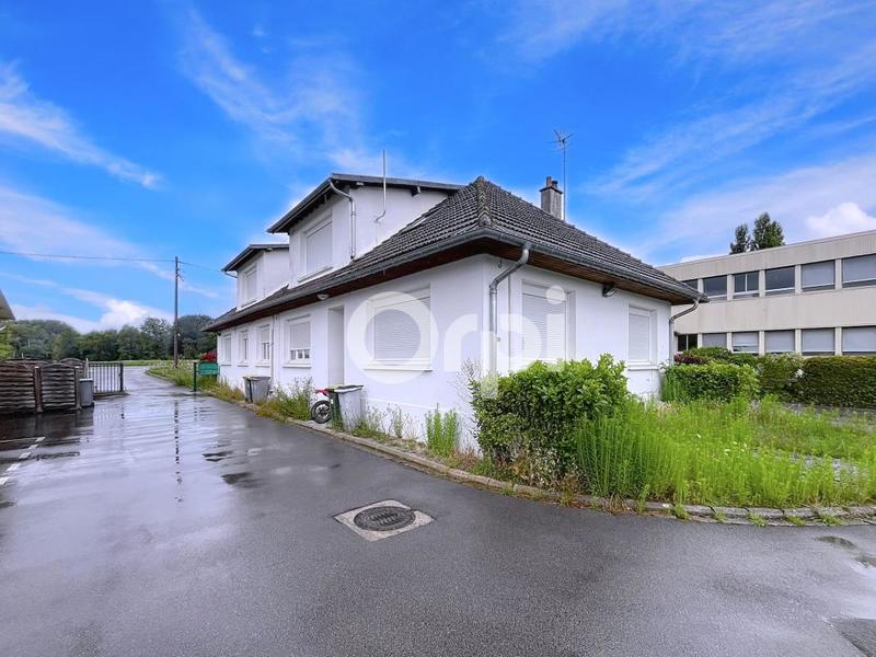 Immeuble - 181 m² - 11 pièces